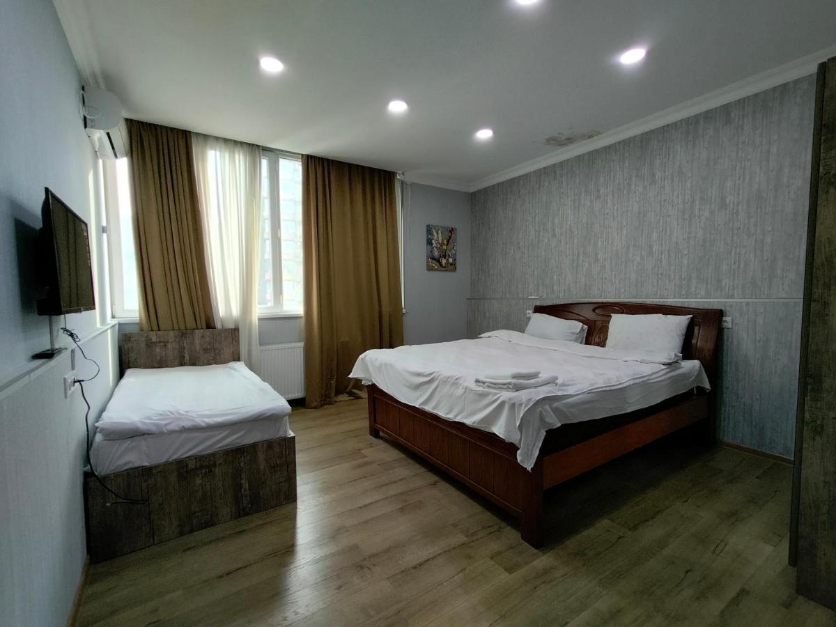 New Star Hotel Тбилиси Екстериор снимка